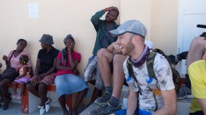 16682191572_810eb8d30b_z